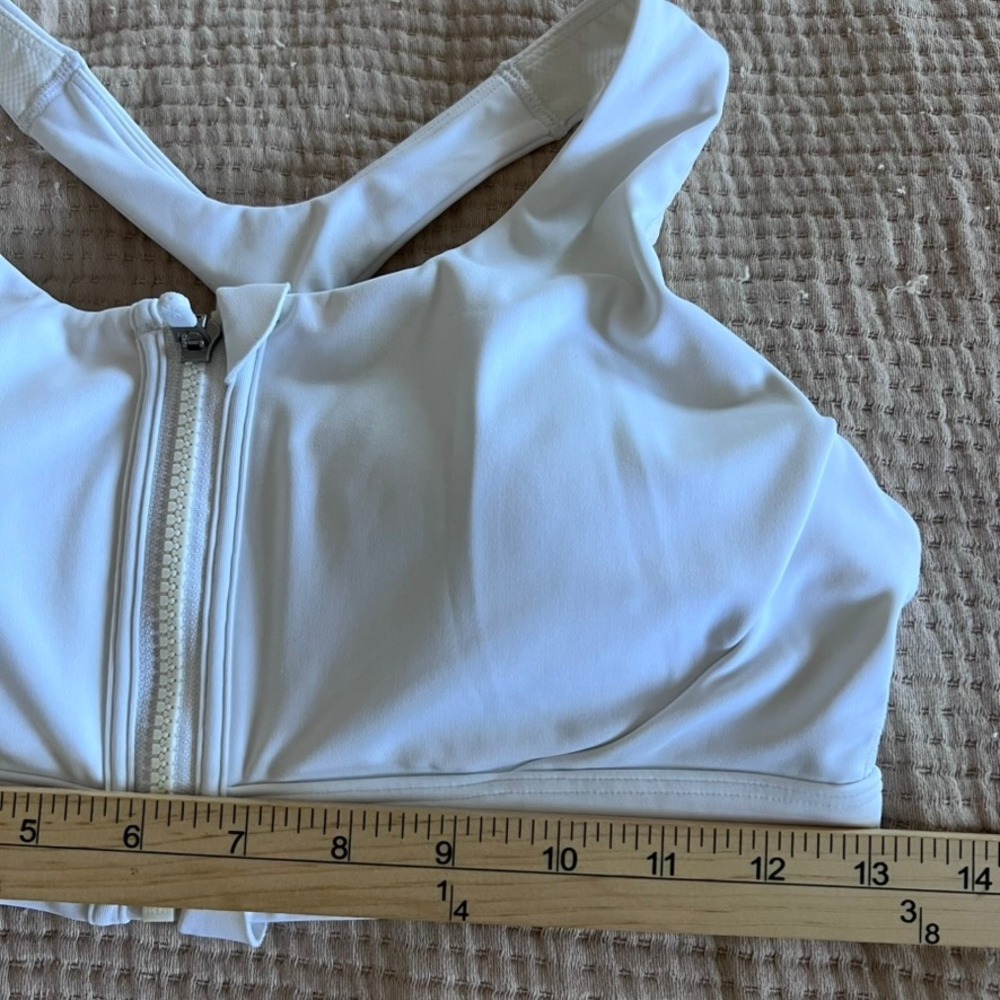 ATHLETA White Zip Front Sports Bra Racerback S/M Workout Fitness Women's - Picture 7 of 9